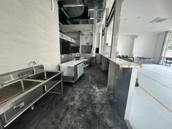Hola Centre (D14), Retail #613747351